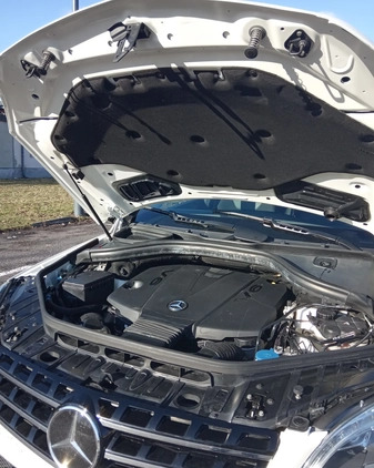 Mercedes-Benz ML cena 112000 przebieg: 160000, rok produkcji 2015 z Września małe 37